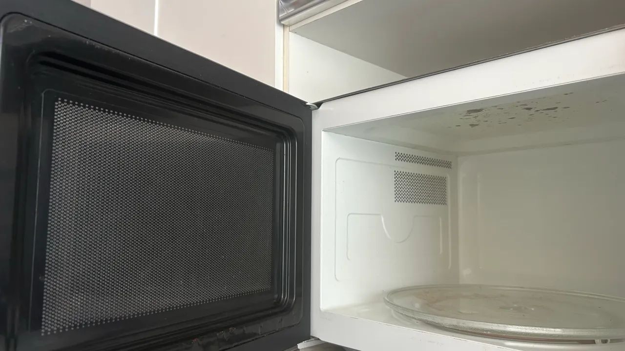 Microondas Panasonic 31 litros  - Foto 3