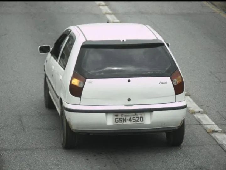 Fiat Palio EL 1.5 MPI 2P E 4P 1998