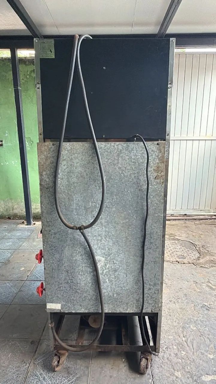 Máquina de assar frango. Em ótimo estado. - Foto 4