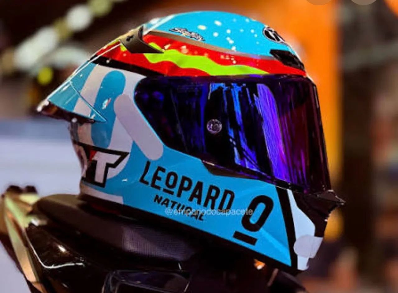 Capacete KYT TT Course  - Foto 3