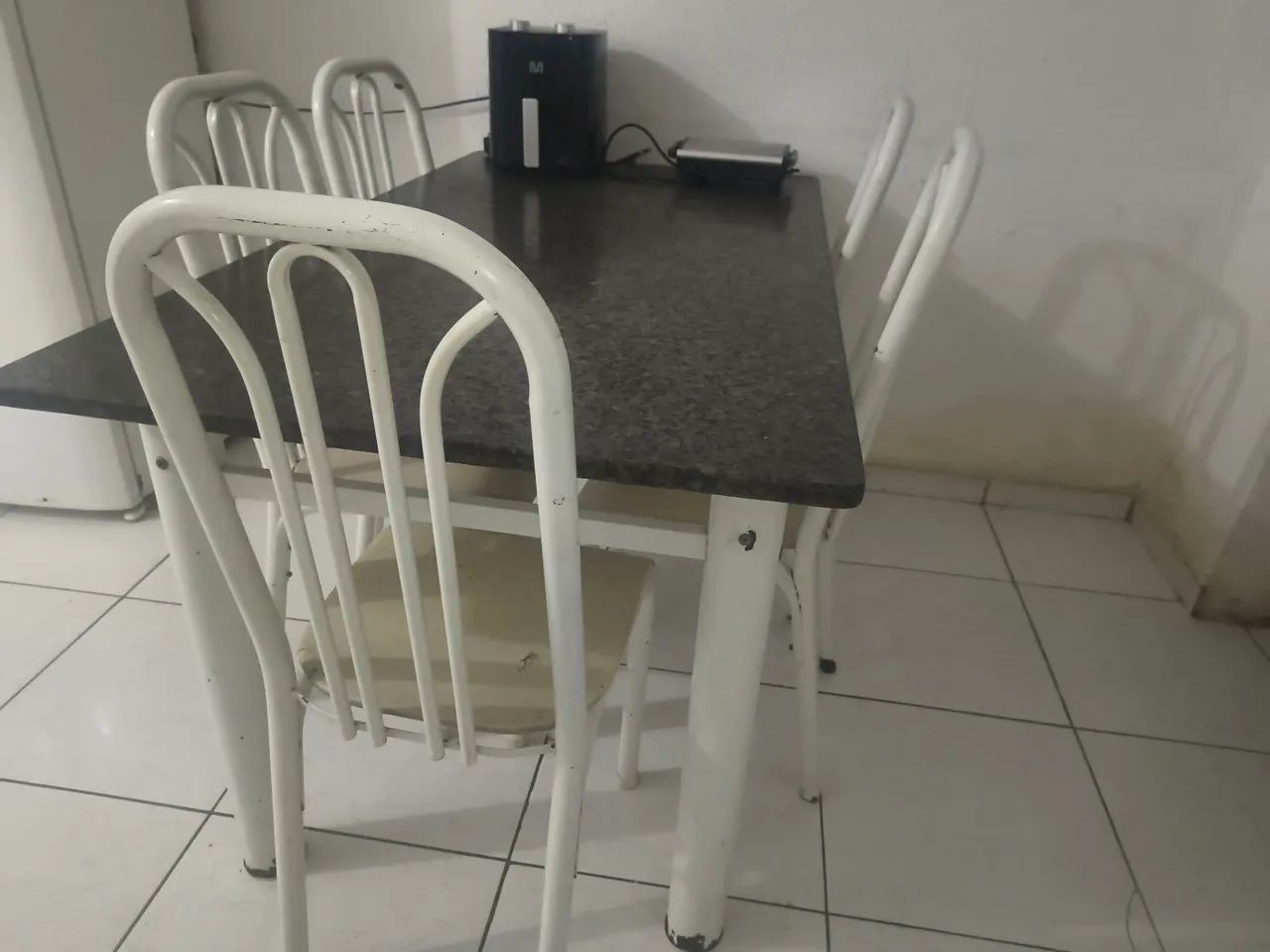 Mesa de mármore 6 cadeiras  - Foto 2