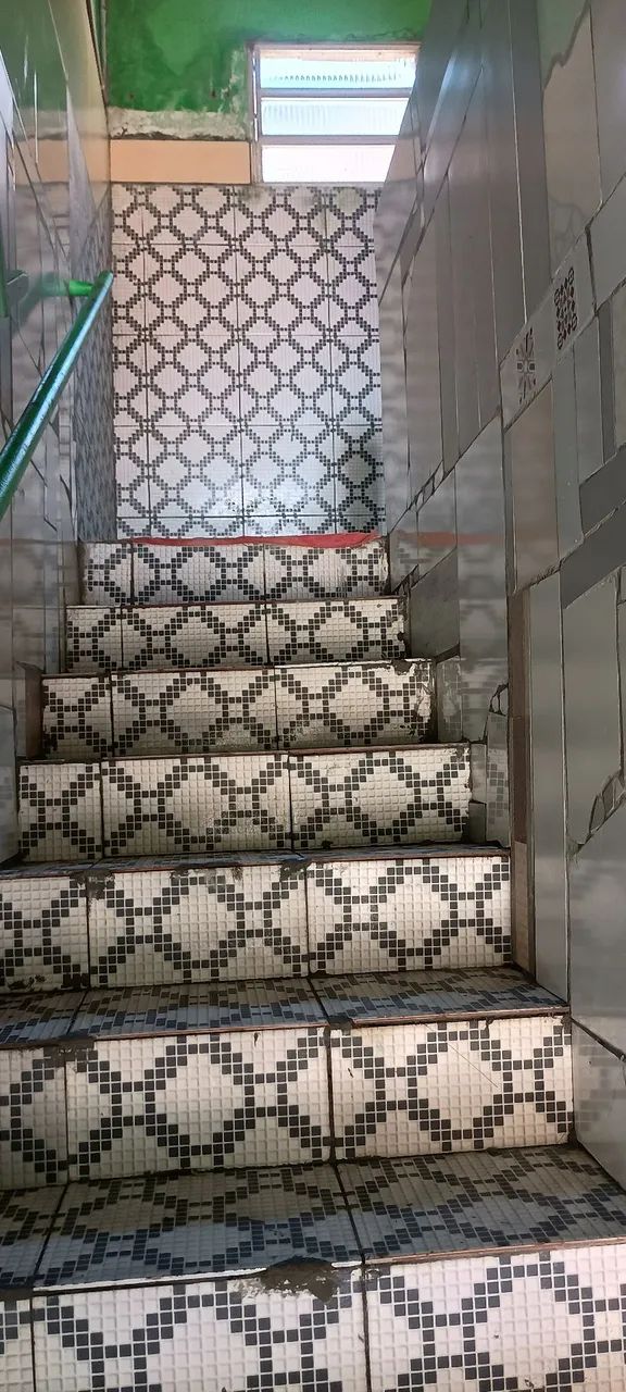 Alugo casa