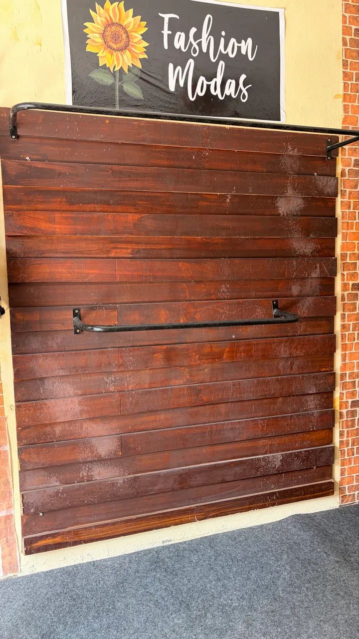Painel de madeira 