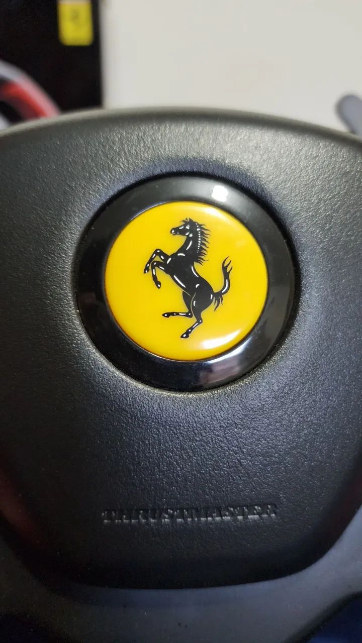 Volante Thrustmaster Ferrari 458 Spider Xbox - Foto 2