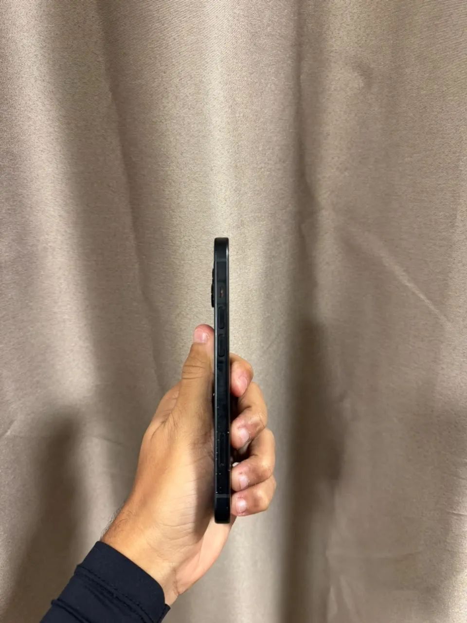iPhone 15 Black 128gb 76% saúde - Foto 2