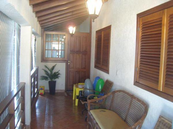 Casa sobrado com 5 quartos - Bairro Araxá em Londrina - Foto 12