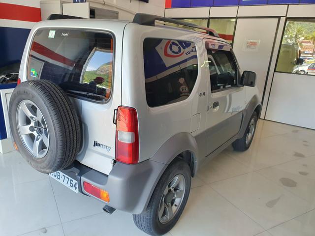 Suzuki Jimny 4 All 2015 estado de zero apenas 38 mil km - Foto 6