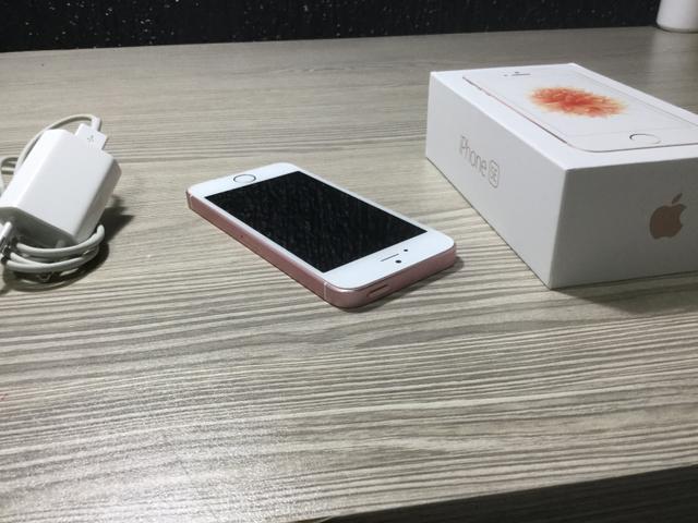 Iphone SE - seminovo - Foto 4