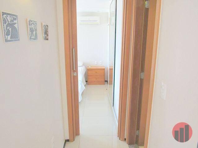 Apartamento todo mobiliado com 2 dormitórios para alugar, 57 m² por R$ 2.000/mês - Cidade - Foto 17