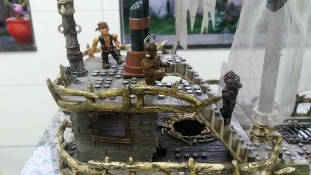 Navio Piratas Do Caribe - Versão Fantasma - Mega Bloks - Foto 4