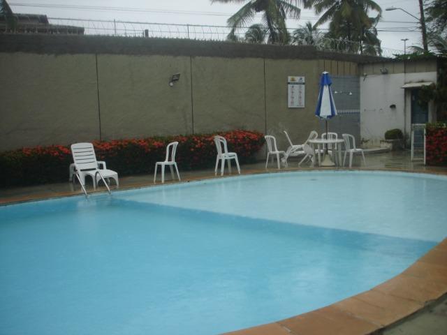 Aprt. triplex com 3/4 no Farol de Itapuã - Foto 16