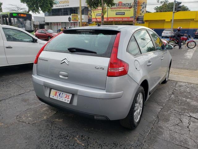 C4 Hatch 1.6 manual - Mais novo de Goiânia - Foto 9