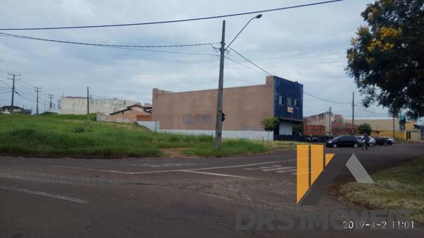 Terreno em rua - Bairro Conjunto Habitacional Alexandre Urbanas em Londrina - Foto 5
