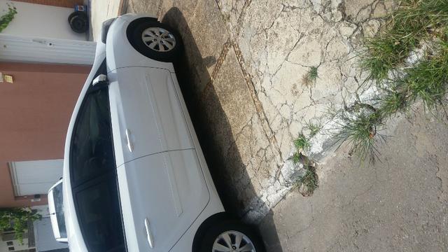 HB20 seda branco 2013/2014 super conservado - Foto 3