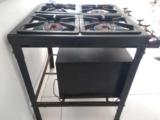 Fogão industrial com forno Progás
