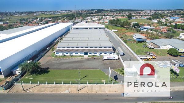 Comercial galpão / barracão - Bairro Fazenda Santa Rita em Goiânia