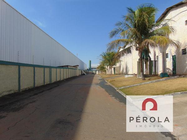 Comercial galpão / barracão - Bairro Fazenda Santa Rita em Goiânia - Foto 14