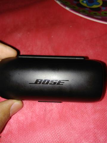 Fone de ouvido via Bluetooth