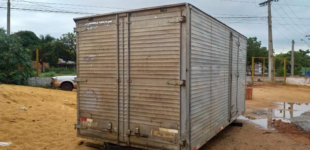 Carroceria bau 5.50 m