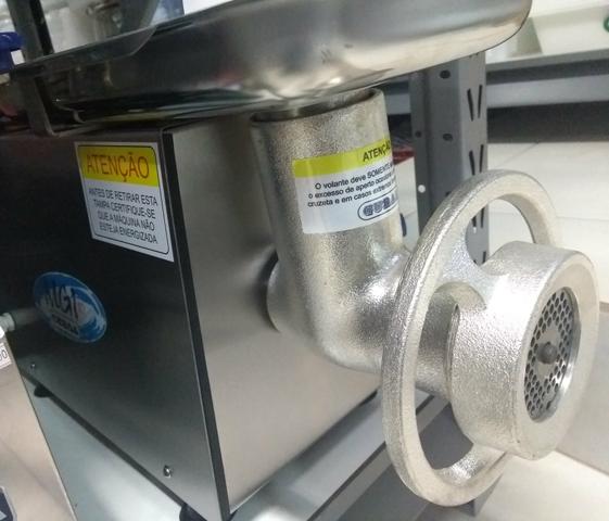 Moedor de carne 190kg/hora - * Irani