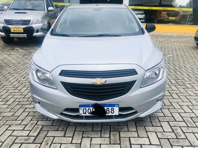 Onix Joy 1.0 2018 único dono baixo km