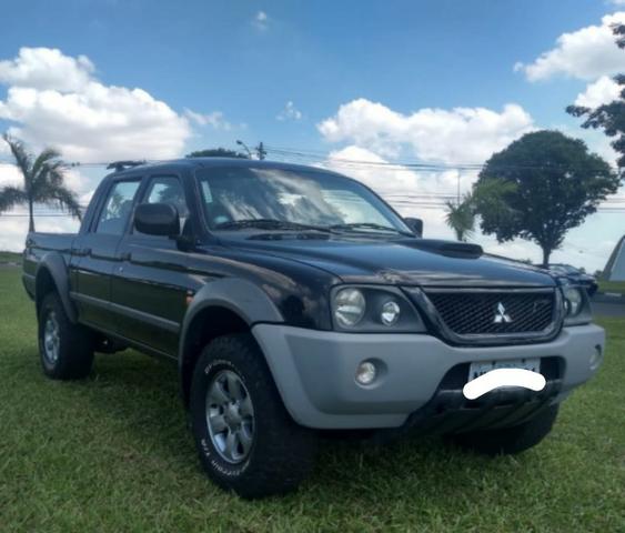 Mitsubishi l200 outdoor 2.5 hpe 4x4 cd 8v turbo intercooler diesel 4p manual - Foto 3