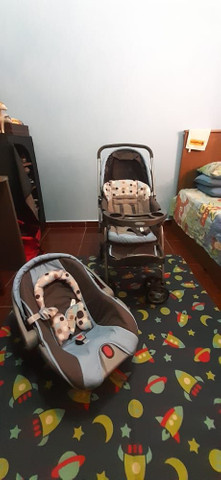 Carrinho e bebê conforto - Foto 5