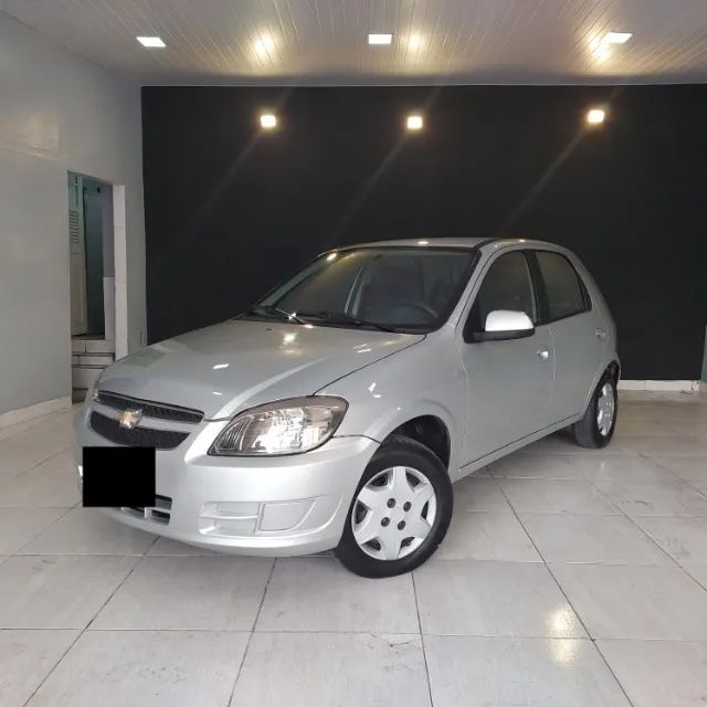 Celta LT 1.0 Flex/GNV - 2015 - Completo / Entrada + 48x 699,00