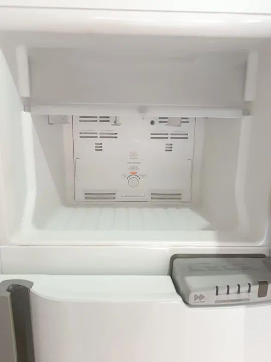 Geladeira duplex Brastemp frost free  - Foto 5