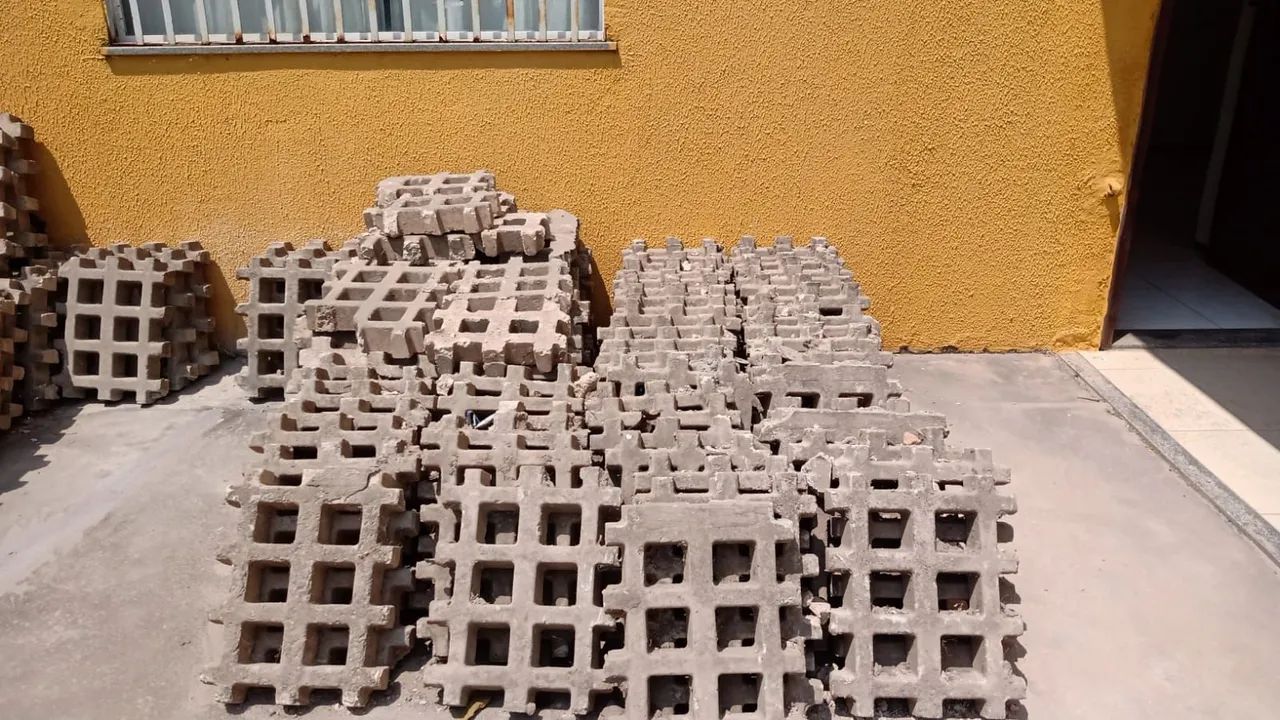 Concregrama e piso de pedra pra jardim seminovos ver preço descrição