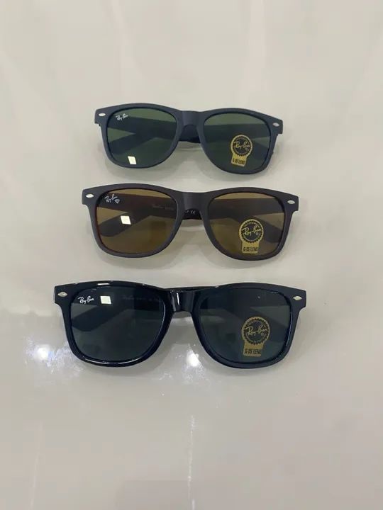 RAY BAN WAYFARER 