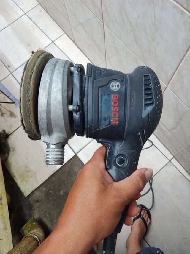 Lixadeira orbital Bosch  64842099098114123