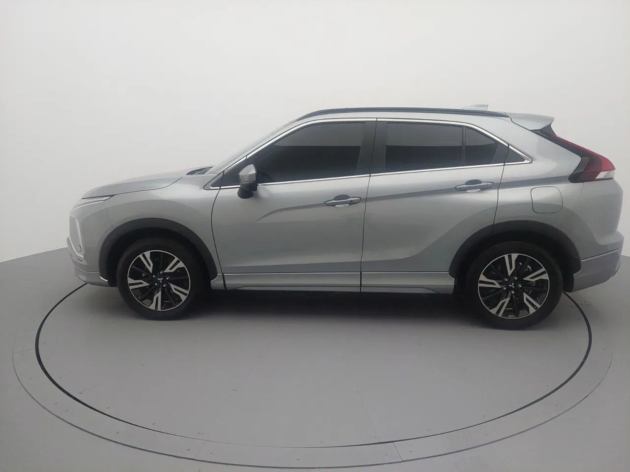 Mitsubishi Eclipse cross 2023 1.5 mivec turbo gasolina hpe-s cvt - Foto 2