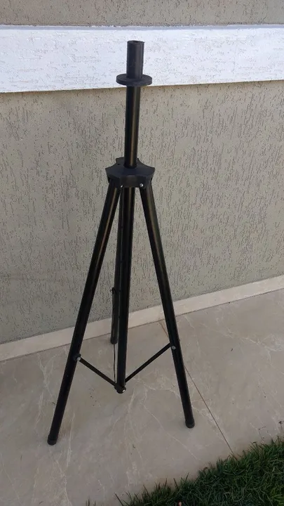 Tripé