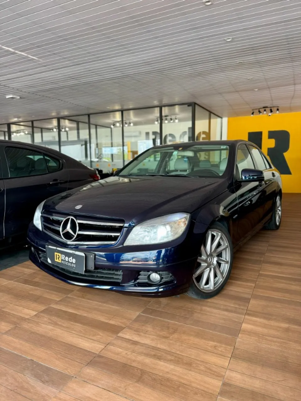 Mercedes-Benz C-180 2011 Usados e Novos