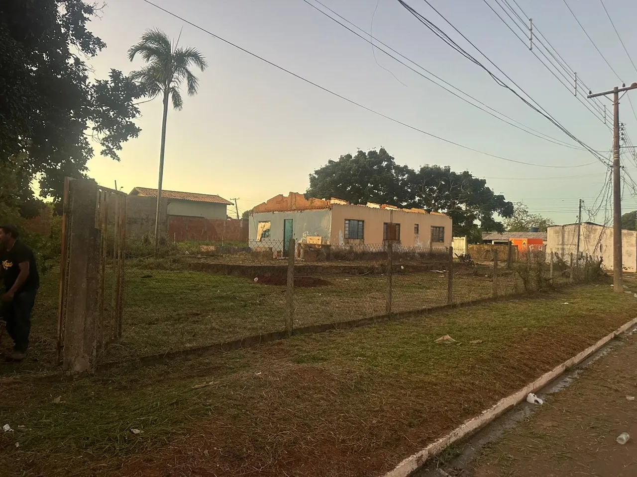 Terreno Parque Rita Vieira