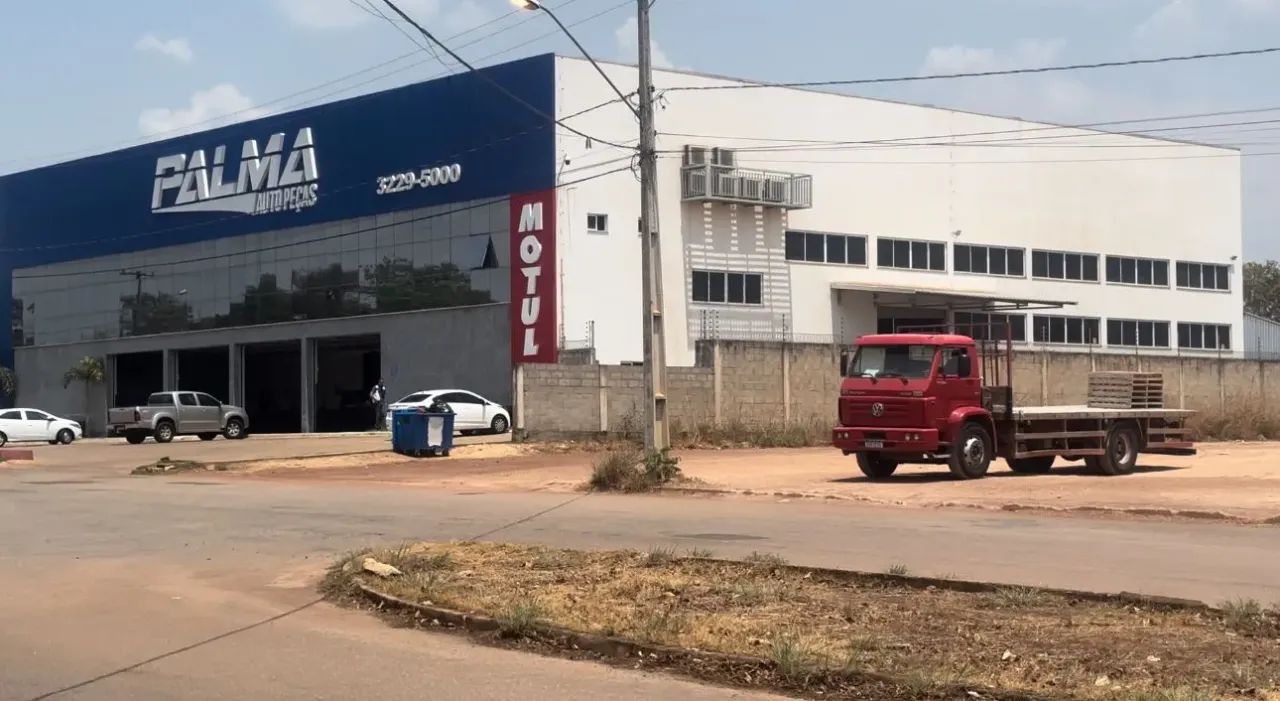 ACSO 90 - 901 sul , Av LO 23 (prox toyota, frente Auto Peças Palmas) Lote comercial 710mt