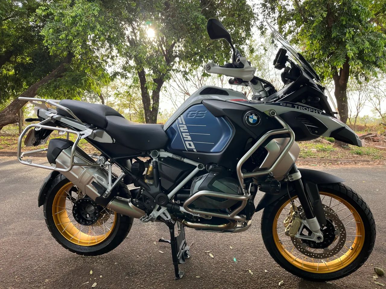 ACEITO TROCAS BMW R 1250 GS ADVENTURE PREMIUN TROPHY 2024 baixa km 5.100  - Foto 3