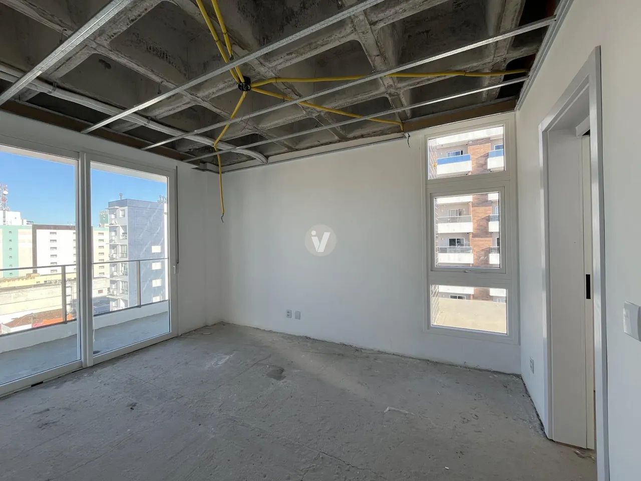 Apartamento no Centro com 2 dormitórios, 2 vagas e vista panorâmica! - Foto 5