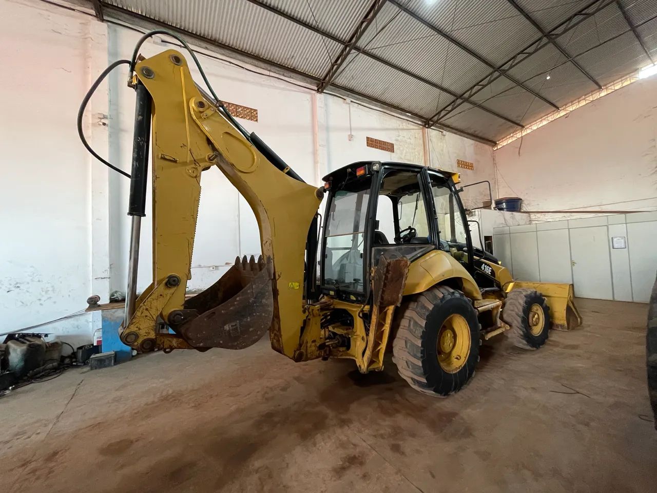 Retroescavadeira Caterpillar 416E 4x4 2013 - Foto 2