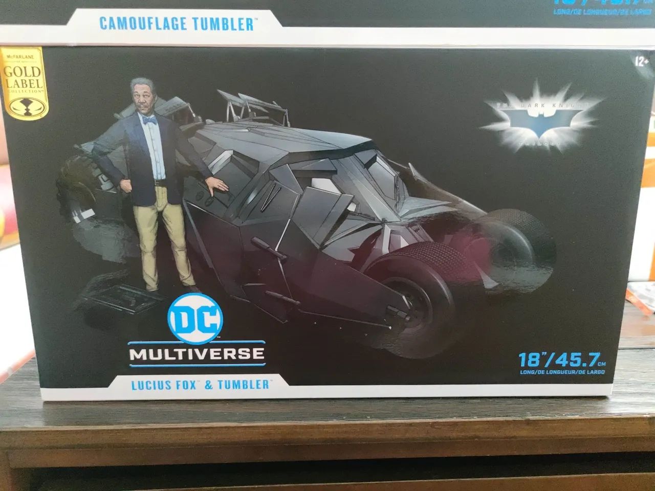 Mcfarlane Tumbler com Lucius Fox Batmóvel Batmobile 1/10 DC Comics