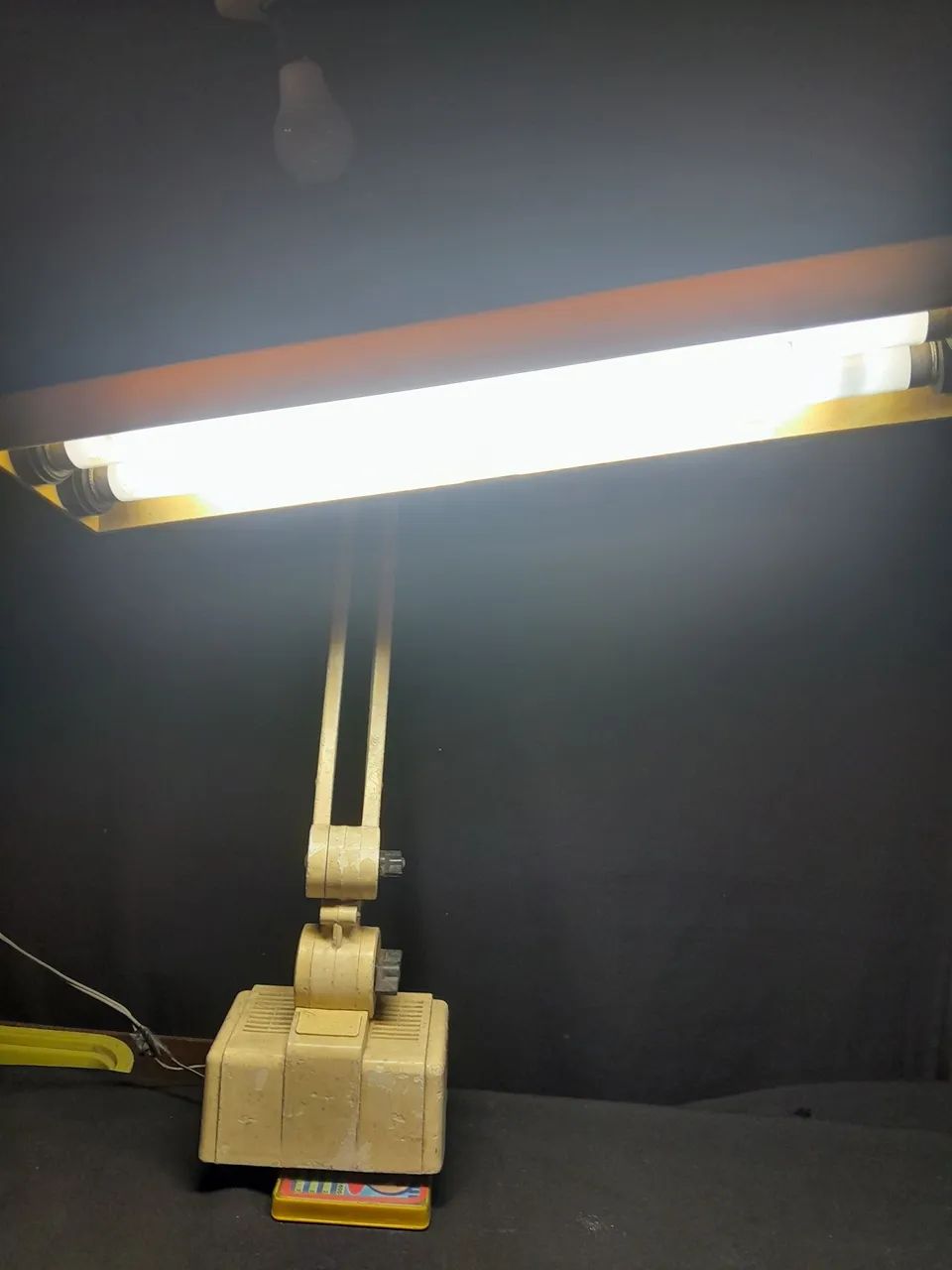 Luminária de Mesa Antiga - Foto 2