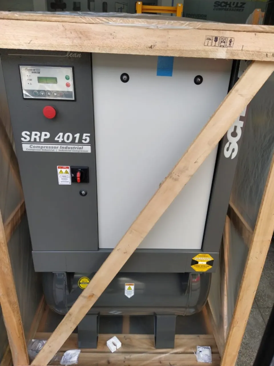 Compressor de Parafuso SRP 4015 15HP 230L