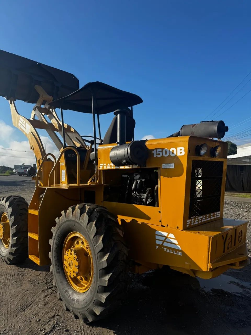 Pá Carregadeira Fiat allis 1500B  - Foto 5