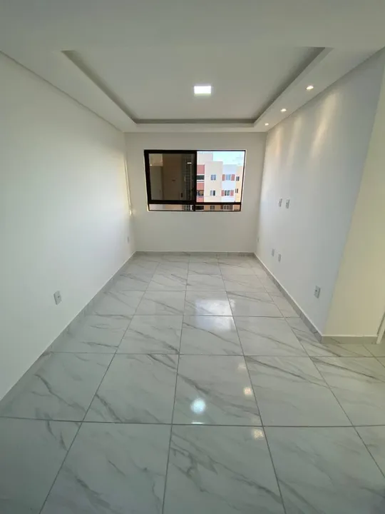 Apartamento com 2 dormitórios no melhor do bairro do Geisel à poucos metros da principal!