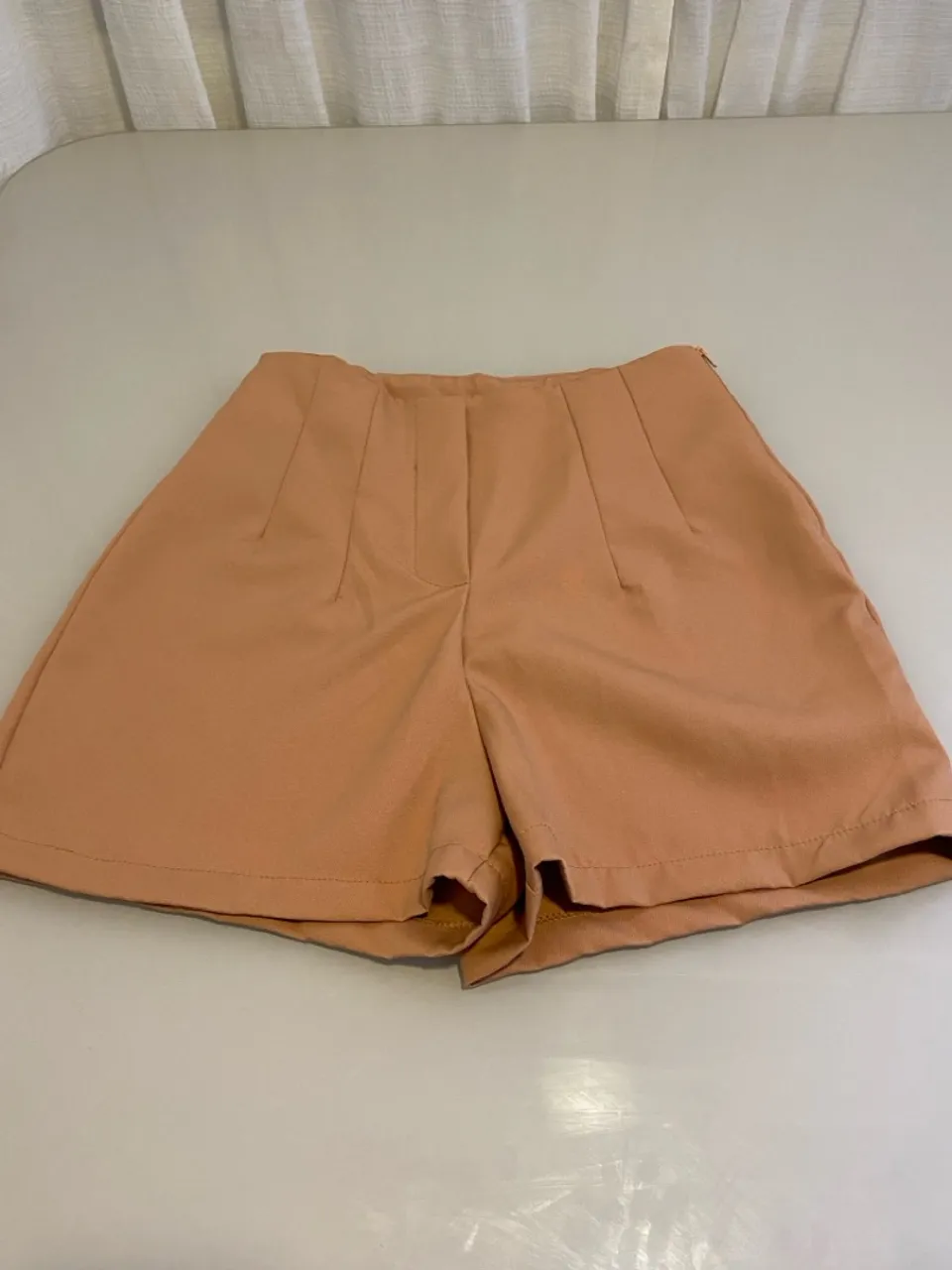 Short alfaiataria seminovo