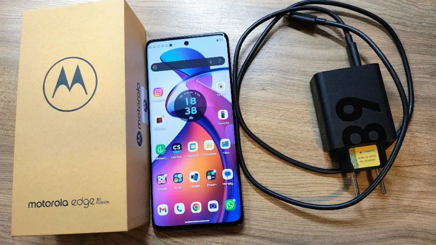 Motorola Edge 30 Fusion 5G 8GB RAM 256GB Em Estado de Novo