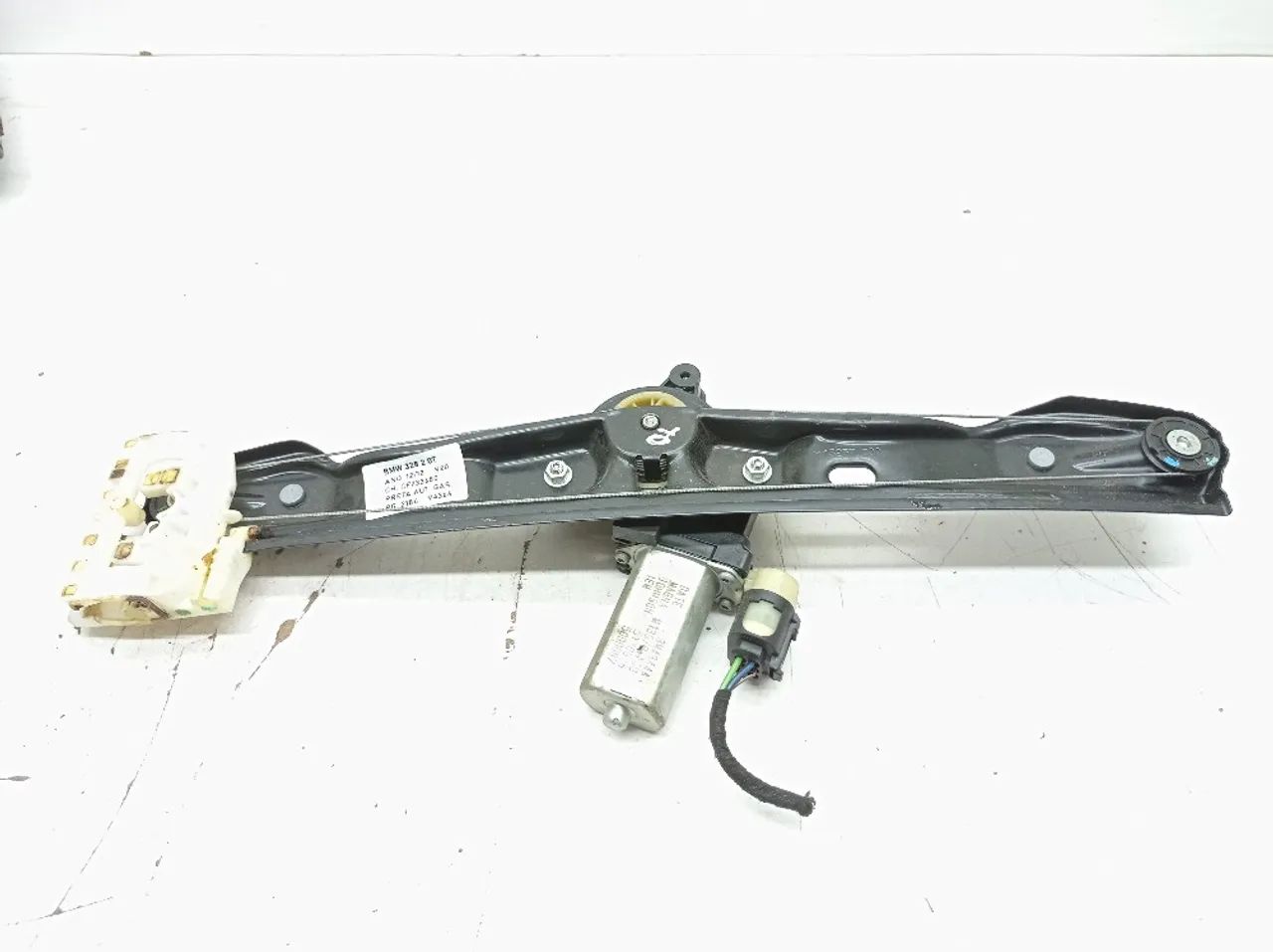 Motor Maquina Vidro Traseiro Direito Bmw 328i 2.0 2012 2013