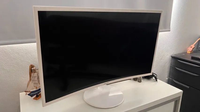 Monitor 32 Polegadas, Samsung, Tela curva, Fullhd, Entradas DisplayPort e Hdmi,  
