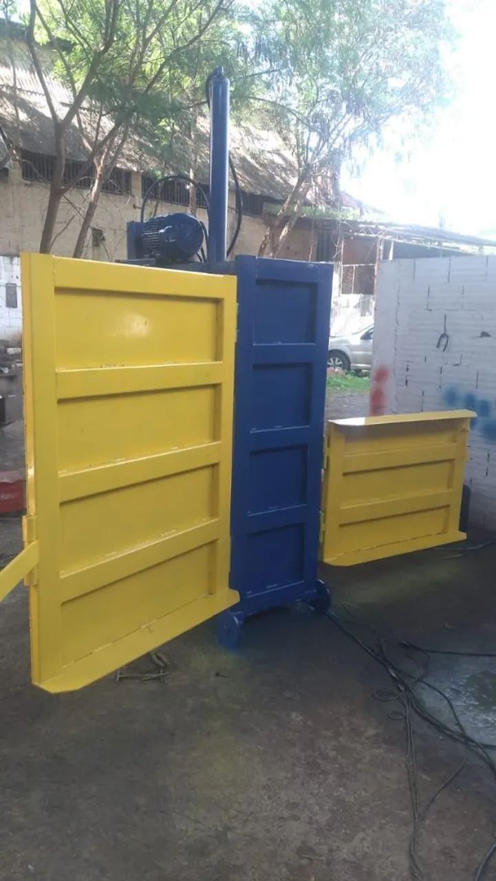 Prensa enfardadeira hidráulica fardos 250kg - Foto 4